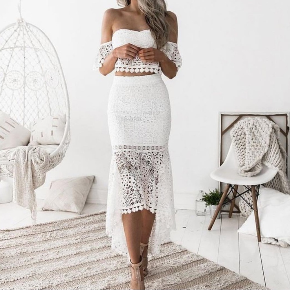 Esley White Set